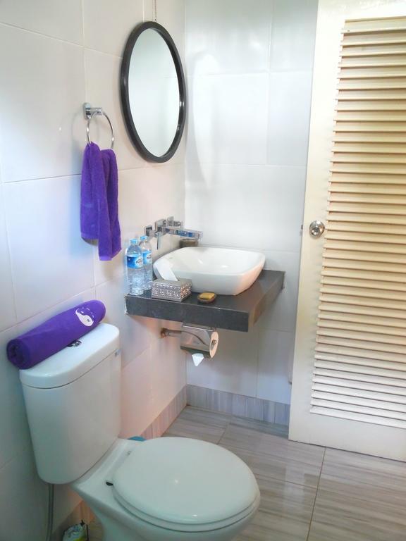 Hotel Lazy Monkey Senggigi Exterior foto